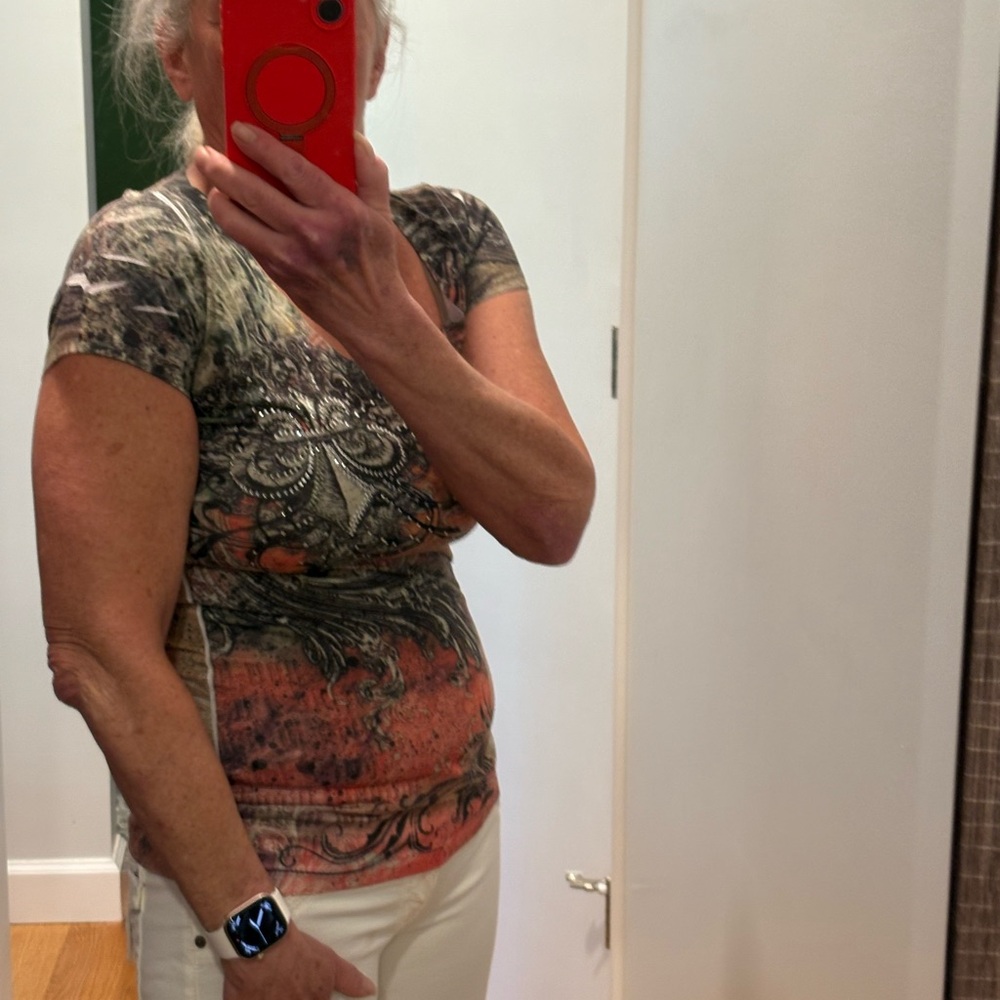 Women's Multicolor Graphic Top